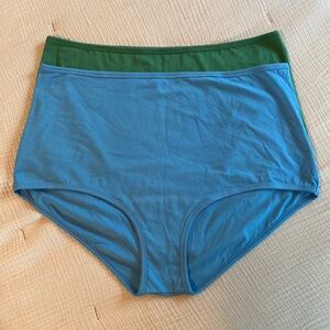 ARQ High Rise Brief, NWOT
